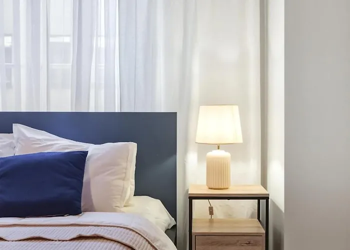 Cozy 2br Oldtown Rooftop Views Apartmán *