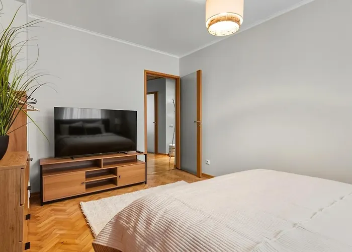 Cozy 2br Oldtown Rooftop Views Apartmán