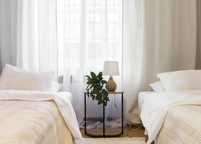 Cozy 2br Oldtown Rooftop Views Apartamento *